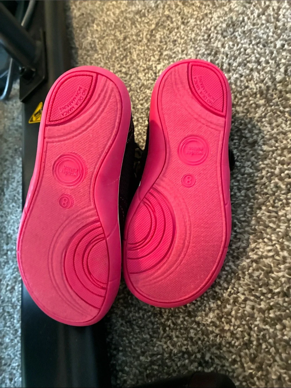 Wonder Nation size 8 Kids Black and Pink Mary Jane Sneakers